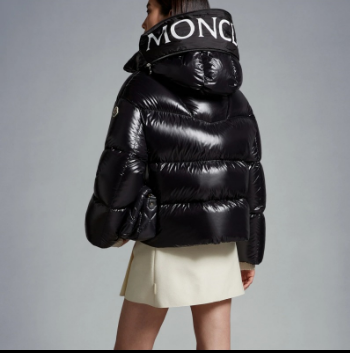 Doudoune Moncler écriture capuche